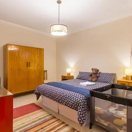 아파트 A Magnificent Sunny Seafront - Happy *