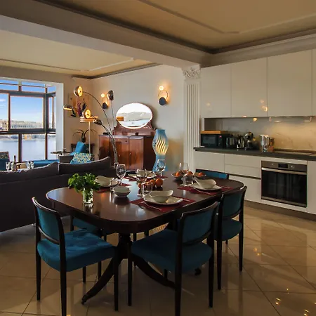 A Magnificent Sunny Seafront - Happy * Sliema