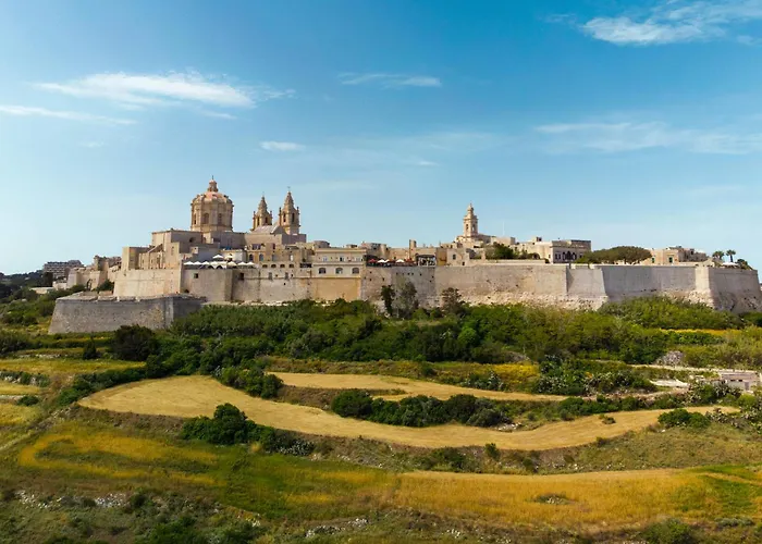 A Magnificent Sunny Seafront - Happy Sliema