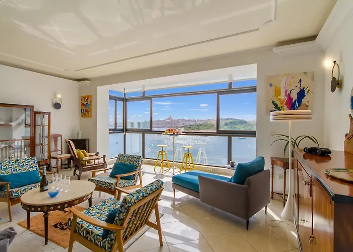 A Magnificent Sunny Seafront - Happy *