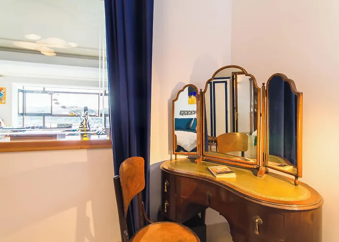 Apartment A Magnificent Sunny Seafront - Happy Sliema