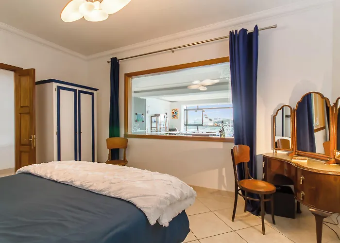 A Magnificent Sunny Seafront - Happy Sliema