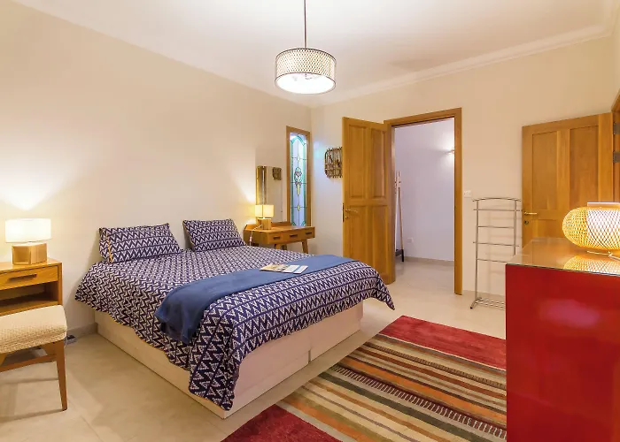 Apartment A Magnificent Sunny Seafront - Happy *