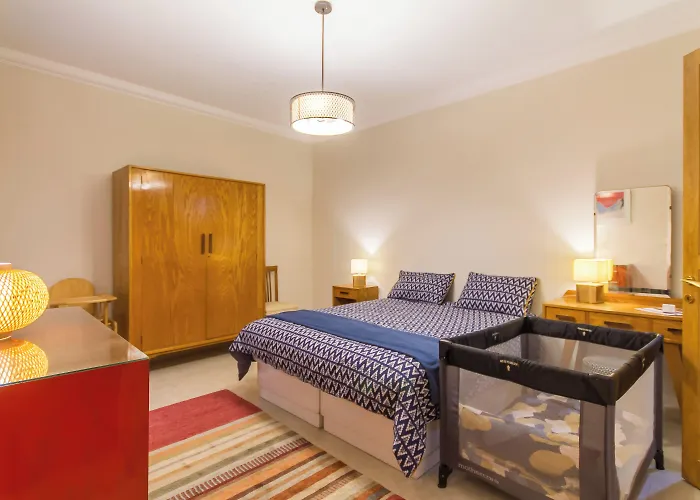 Apartment A Magnificent Sunny Seafront - Happy Sliema